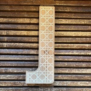 NWT Ashland “J” wall decor